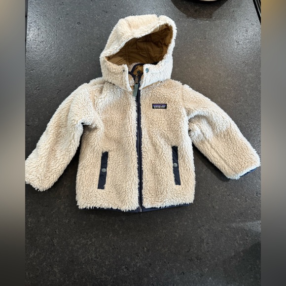Patagonia Baby Reversible Tribbles Hoody - Picture 2 of 13